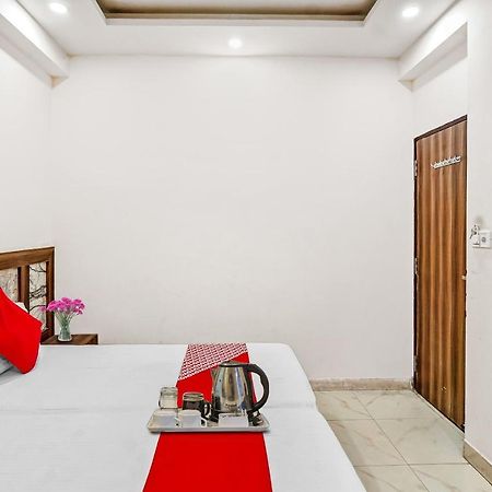 Oyo 88326 Hotel Cloud 9 Nové Dillí Exteriér fotografie